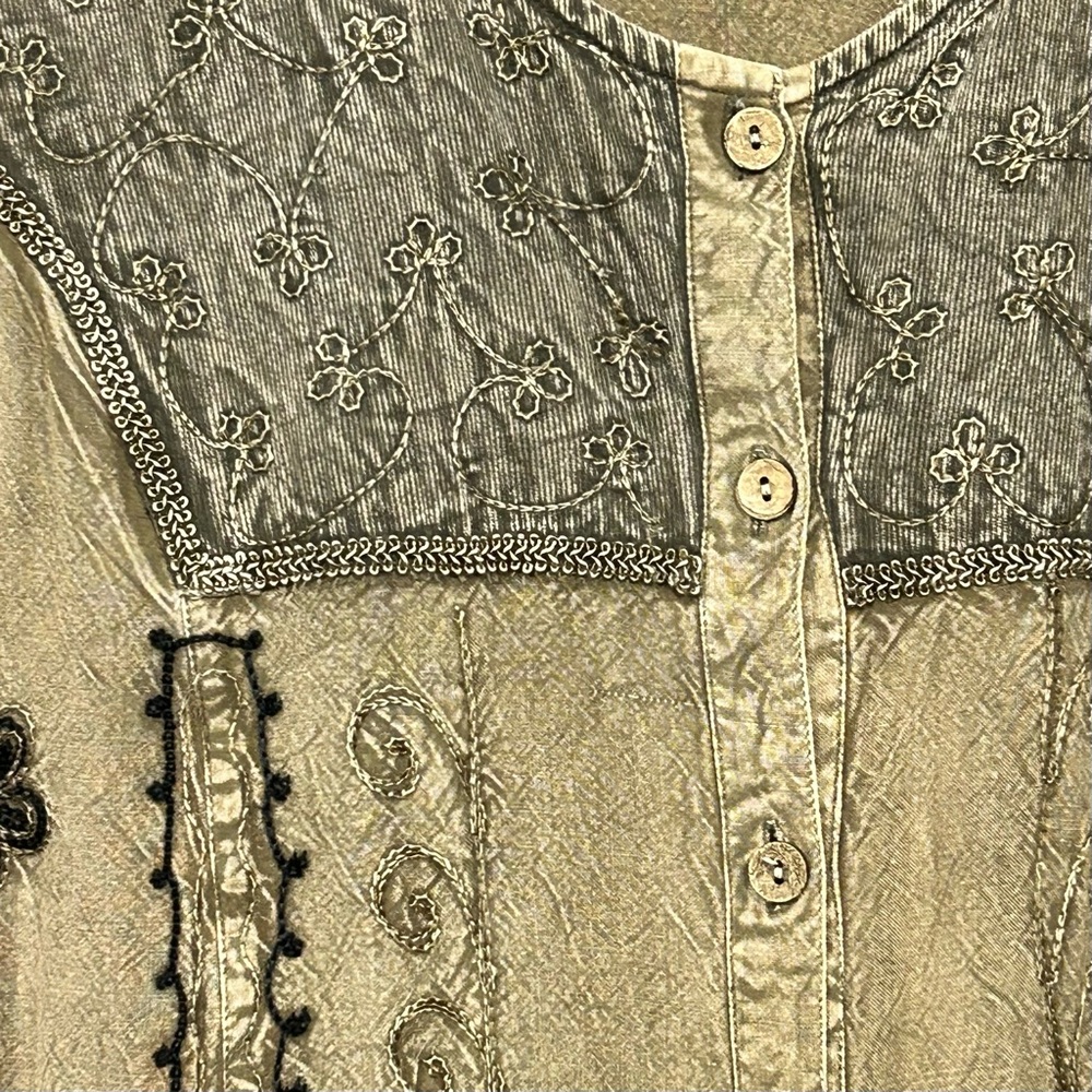 Magic Maxi Dress Button Front Embroidered Tan Green Flutter Sleeve One Size - Picture 4 of 11